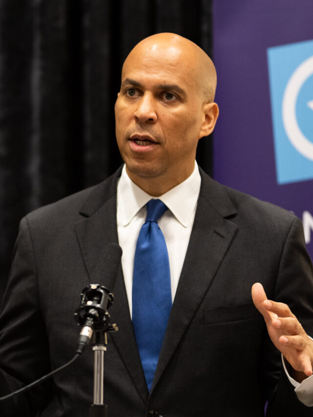 Cory Booker Net Worth: Salary, Assets, and Financial Insights